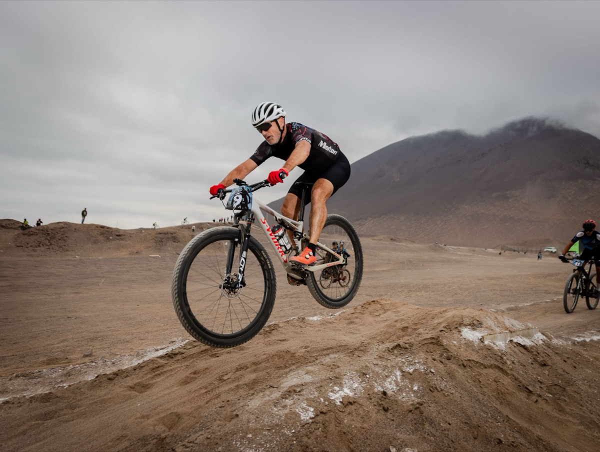 Actioncam am Fahrradhelm beim Mountainbiken