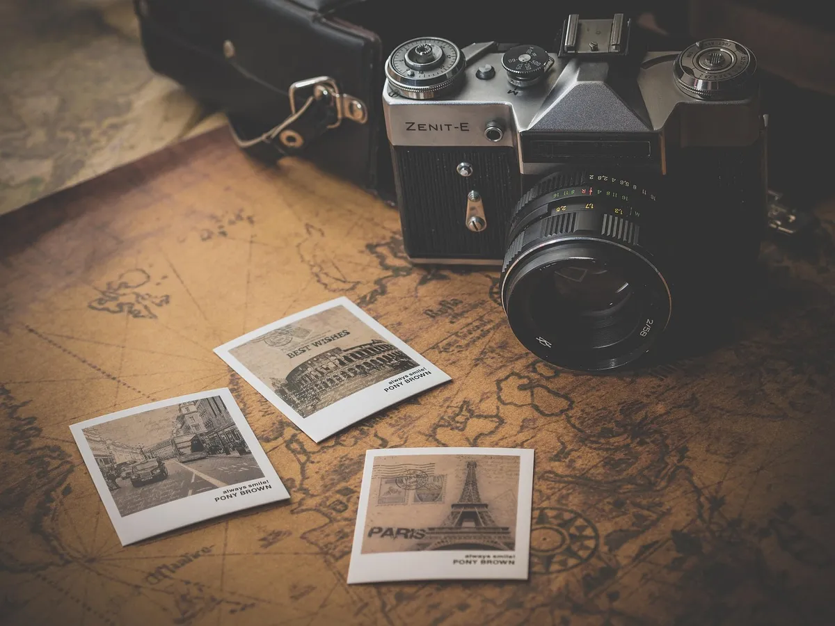 カメラ、写真、記念品、写真、地図、旅、休暇、旅、旅、ノスタルジー、冒険、古い、レトロ、アンティーク、ヴィンテージ、クラシック、カメラ